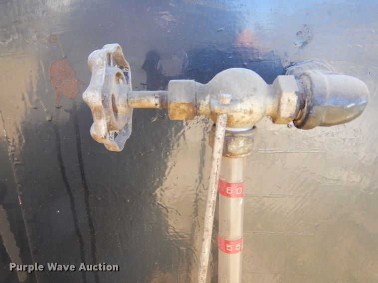 image for item KO9124 Bulk fluid tanks