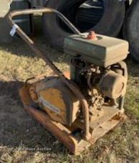 image for item KO9131 Wisconsin Robin EY 25 W  compactor