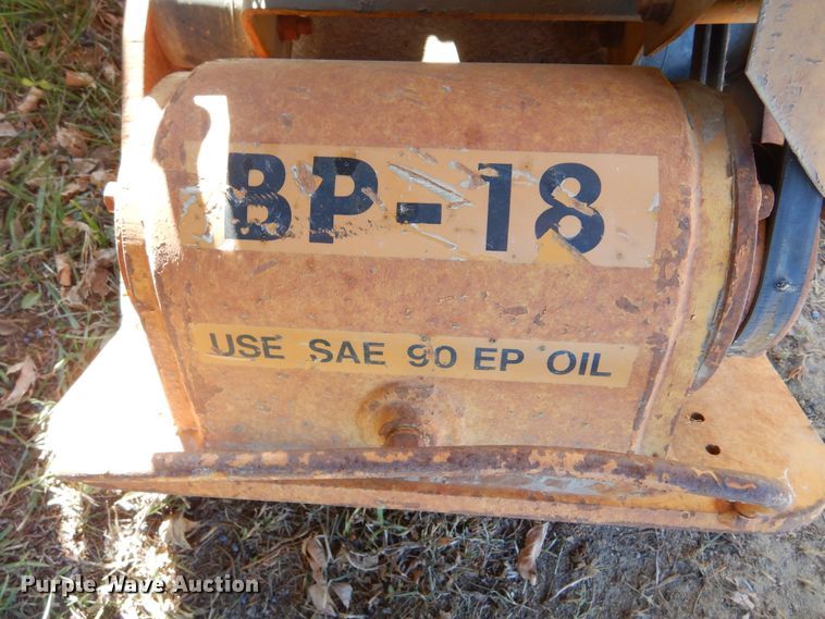 image for item KO9131 Wisconsin Robin EY 25 W  compactor