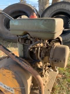 image for item KO9131 Wisconsin Robin EY 25 W  compactor