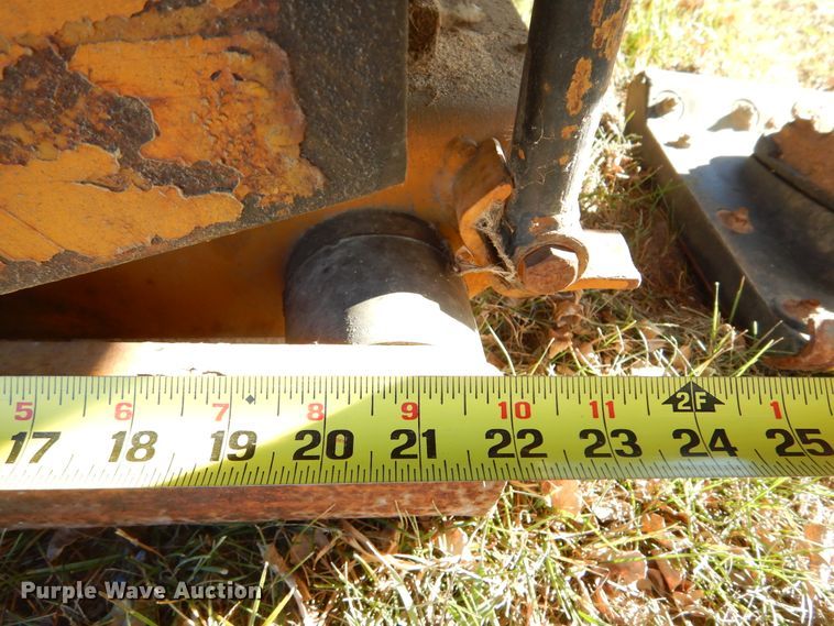 image for item KO9131 Wisconsin Robin EY 25 W  compactor