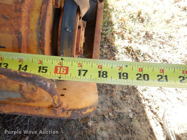 image for item KO9131 Wisconsin Robin EY 25 W  compactor