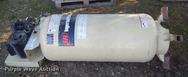 image for item KO9137 Ingersoll Rand S33  air compressor