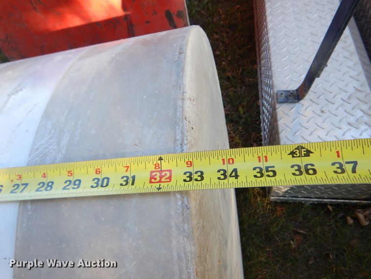 image for item KO9141 (2)  fuel tanks