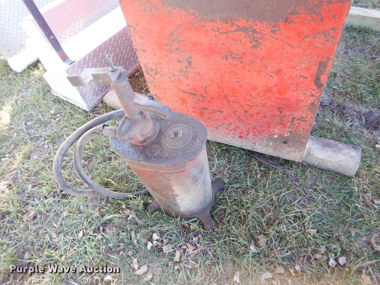 image for item KO9141 (2)  fuel tanks