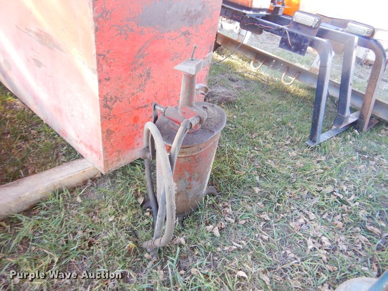 image for item KO9141 (2)  fuel tanks