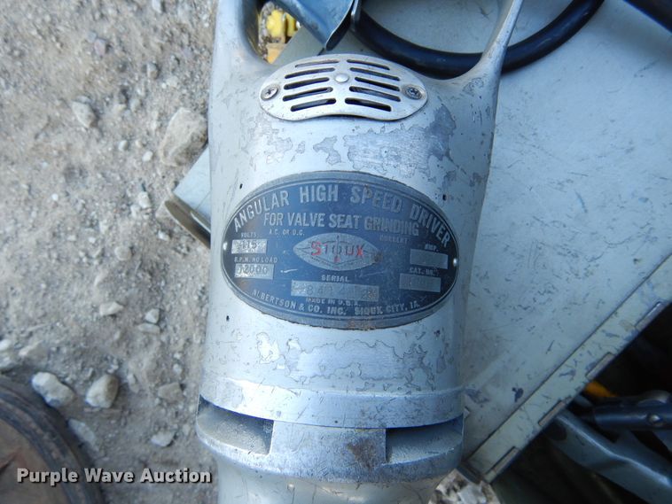 image for item KO9157 Tools