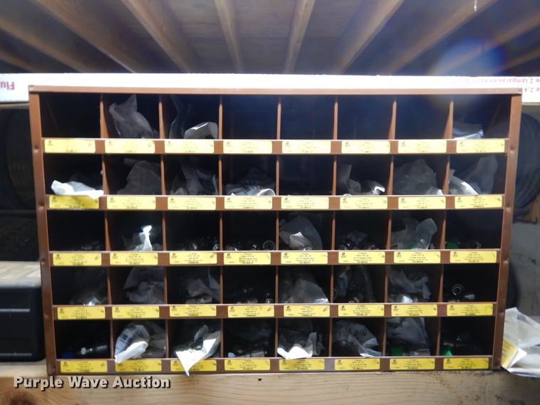 image for item KO9158 Eaton T-420  hose crimper