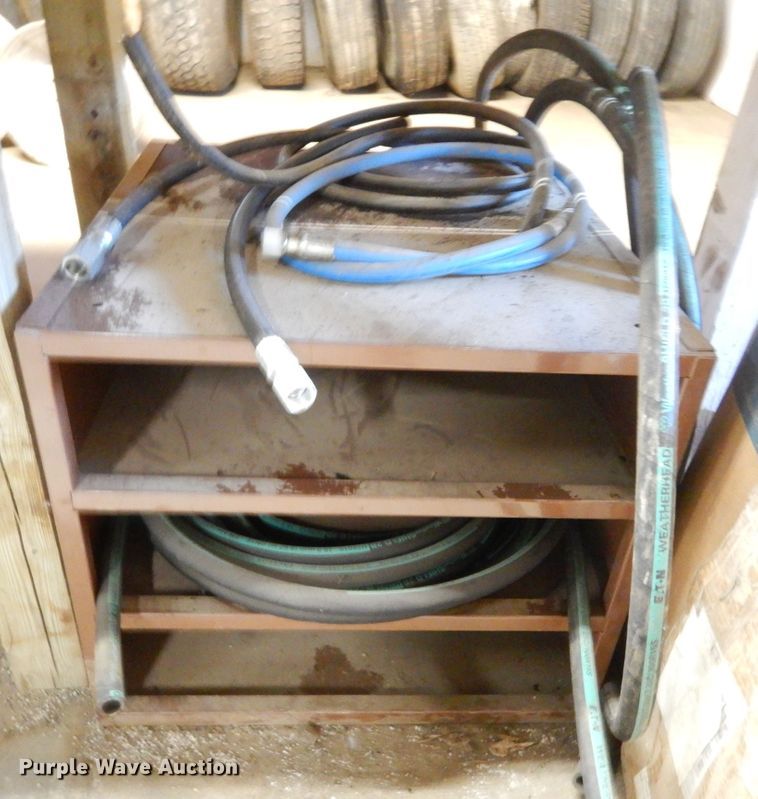 image for item KO9158 Eaton T-420  hose crimper