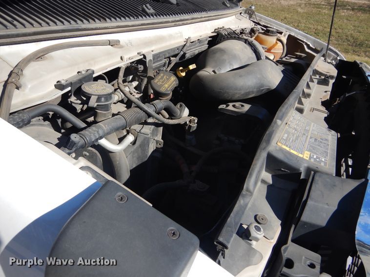 image for item KO9168 2009 Ford E450 Super Duty  shuttle bus