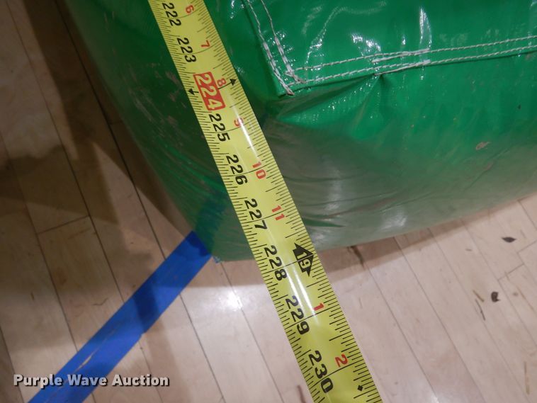 image for item KO9171 Bounce house