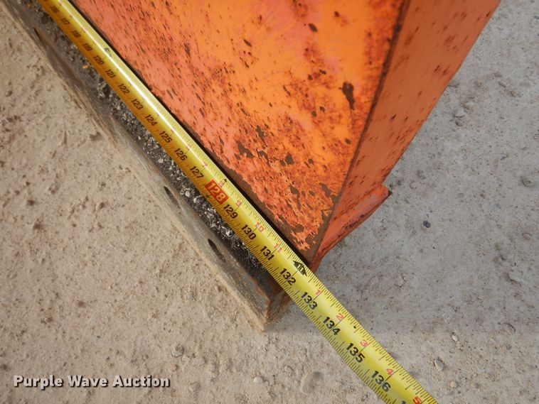 image for item KO9178 2005 Sterling LT9500  dump truck