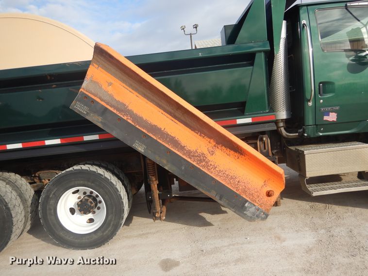 image for item KO9178 2005 Sterling LT9500  dump truck