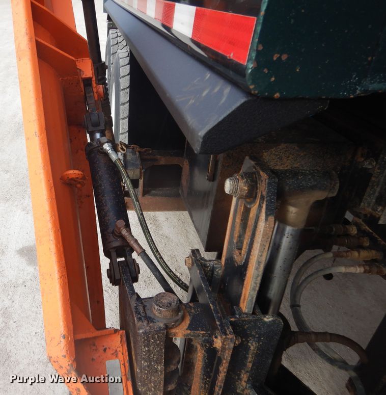 image for item KO9178 2005 Sterling LT9500  dump truck