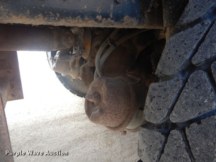 image for item KO9178 2005 Sterling LT9500  dump truck