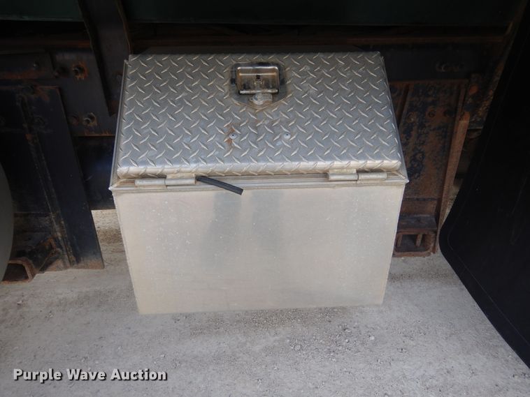 image for item KO9178 2005 Sterling LT9500  dump truck