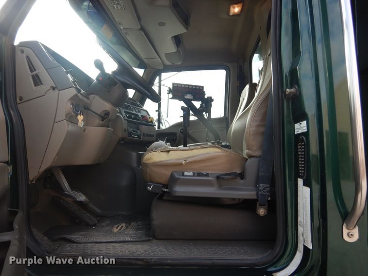 image for item KO9178 2005 Sterling LT9500  dump truck