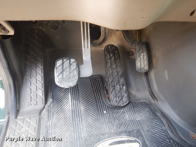 image for item KO9178 2005 Sterling LT9500  dump truck