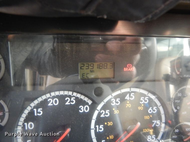 image for item KO9178 2005 Sterling LT9500  dump truck