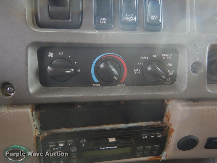 image for item KO9178 2005 Sterling LT9500  dump truck