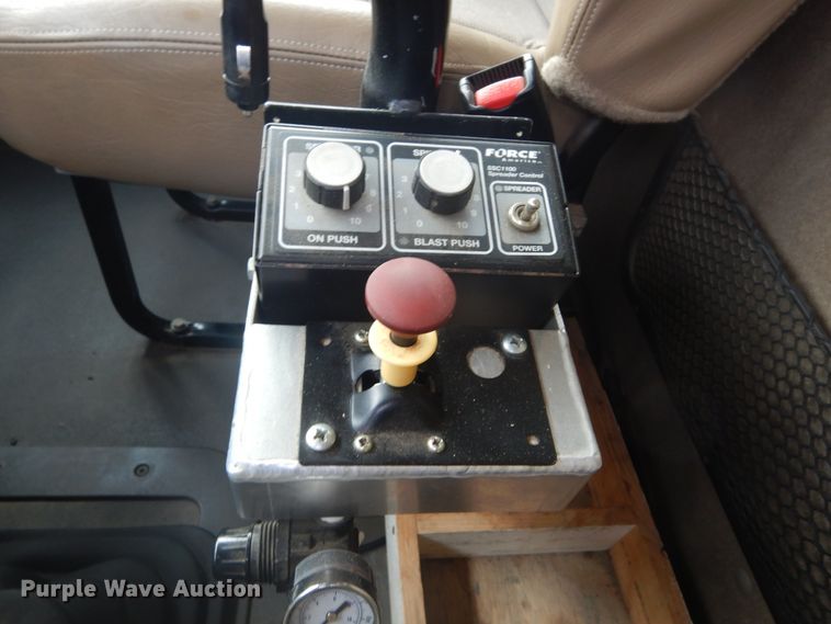 image for item KO9178 2005 Sterling LT9500  dump truck