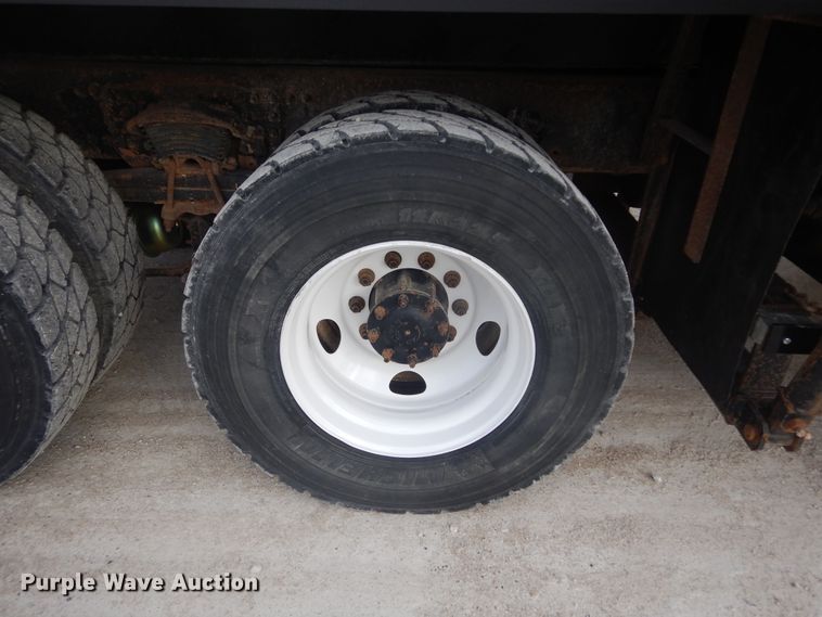 image for item KO9178 2005 Sterling LT9500  dump truck