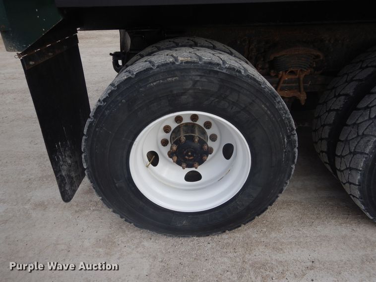 image for item KO9178 2005 Sterling LT9500  dump truck