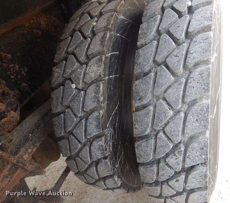 image for item KO9178 2005 Sterling LT9500  dump truck