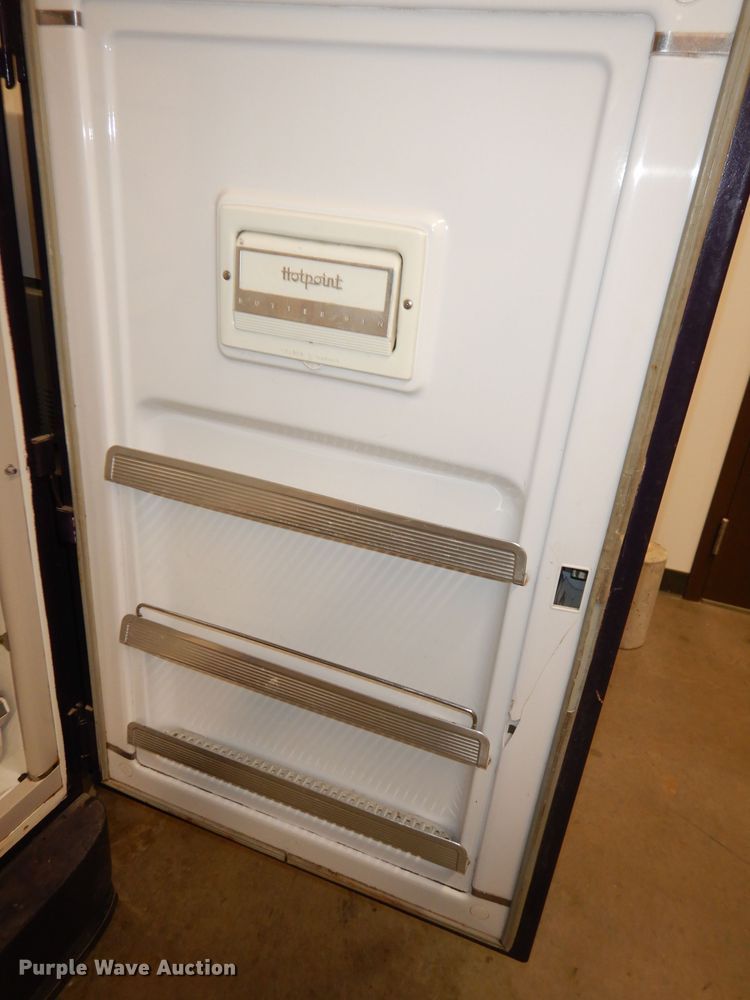 image for item KS9103 1949 Hotpoint  refrigerator