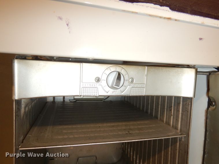 image for item KS9103 1949 Hotpoint  refrigerator