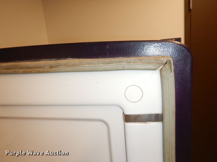 image for item KS9103 1949 Hotpoint  refrigerator