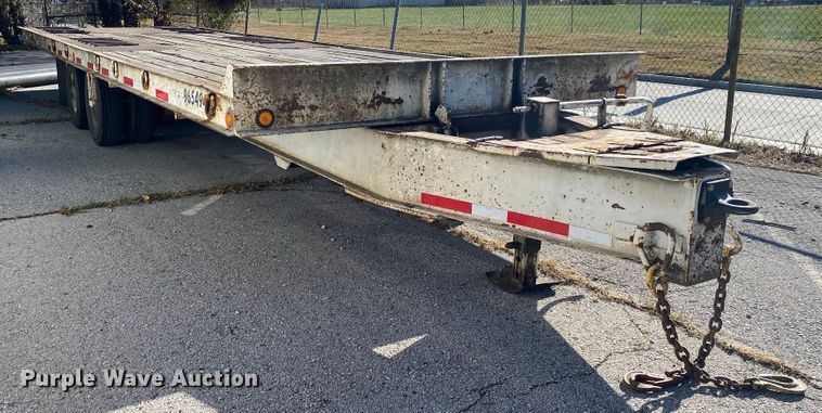 image for item KV9260 1996 Holden Industries HTB2425  tilt deck equipment trailer