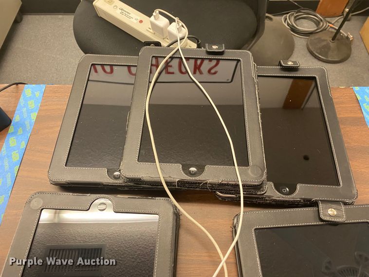 image for item KV9274 (6) Apple MB292LL iPads