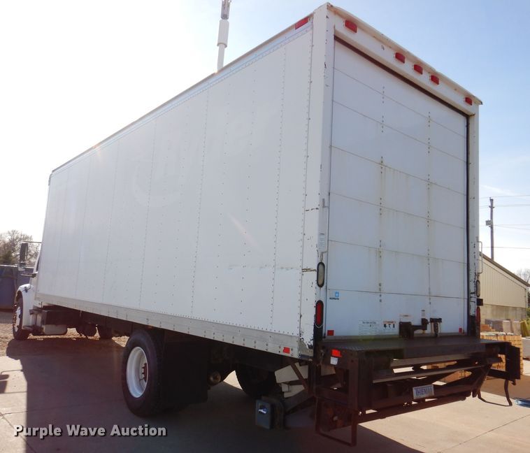 image for item KY9473 2007 Freightliner Business Class M2  box truck