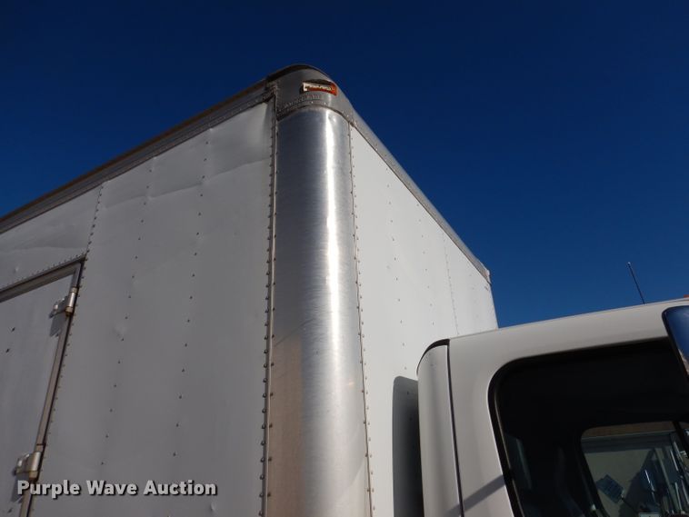 image for item KY9473 2007 Freightliner Business Class M2  box truck