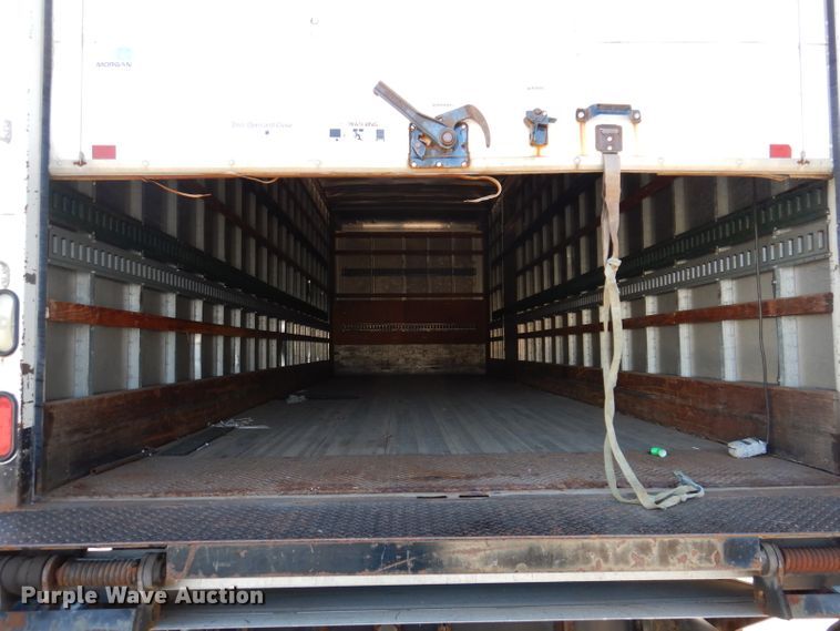 image for item KY9473 2007 Freightliner Business Class M2  box truck