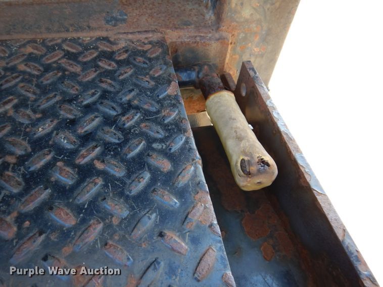 image for item KY9473 2007 Freightliner Business Class M2  box truck