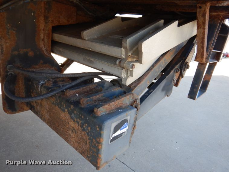 image for item KY9473 2007 Freightliner Business Class M2  box truck