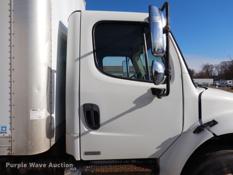 image for item KY9473 2007 Freightliner Business Class M2  box truck