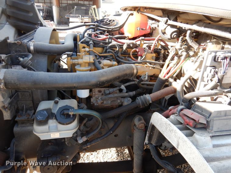 image for item KY9473 2007 Freightliner Business Class M2  box truck