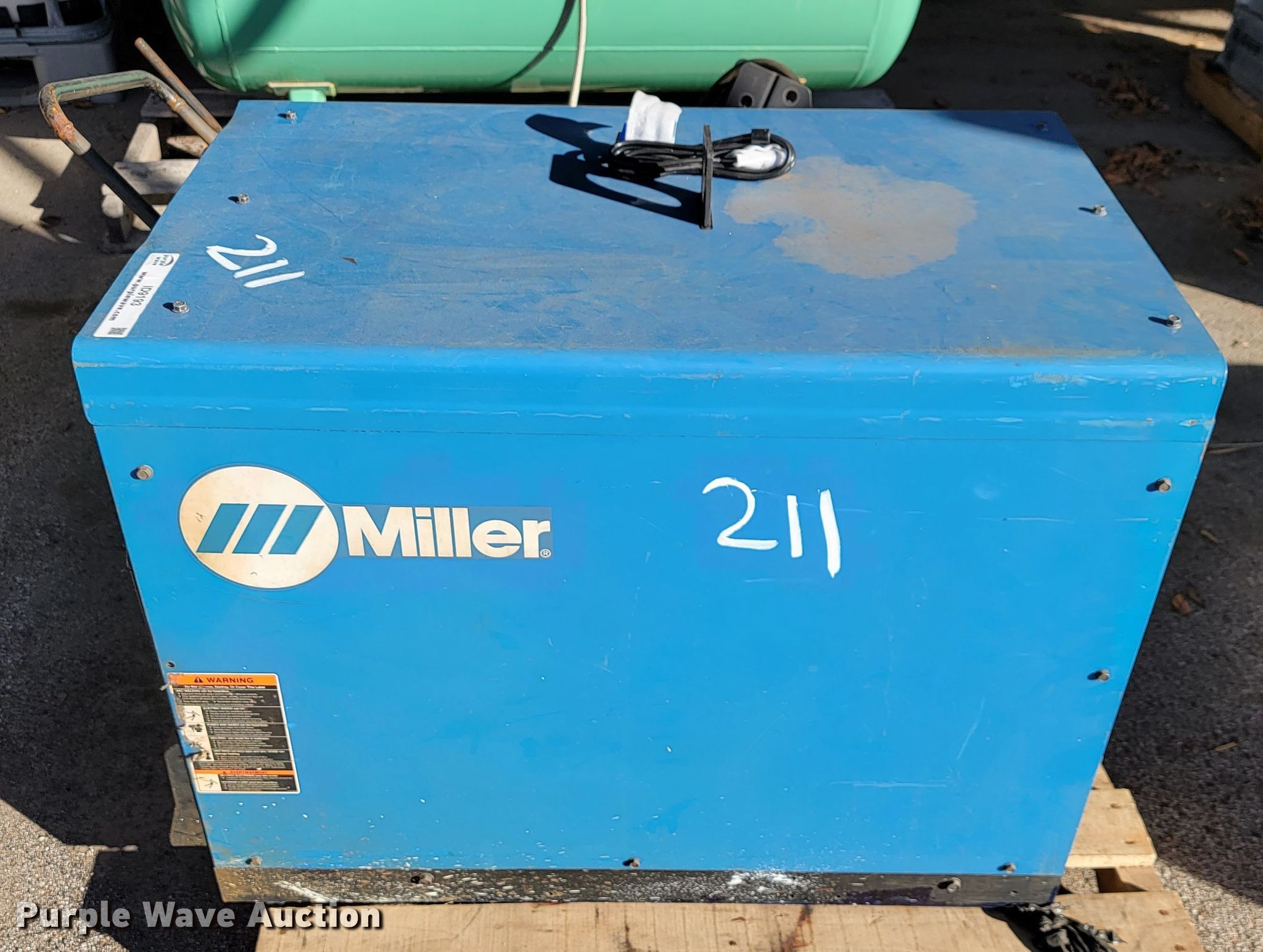 Miller Deltaweld 652 welder in Tulsa, OK Item ID9193 sold Purple Wave