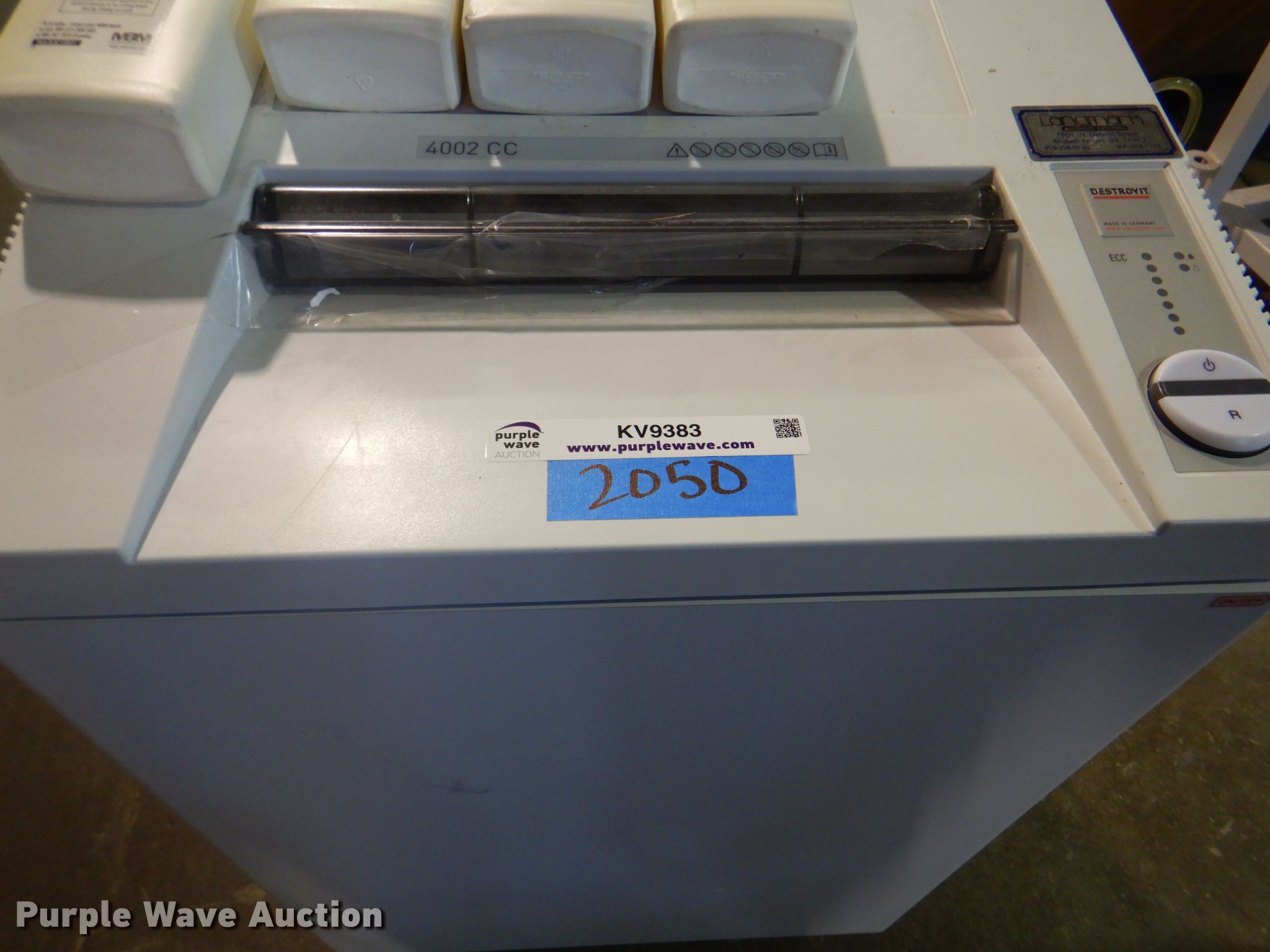 Ideal DestroyIt 4002CC paper shredder in Tulsa, OK Item KV9383 sold