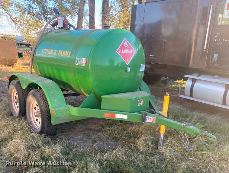 image for item DL6172 LEE LA-07475  fuel trailer