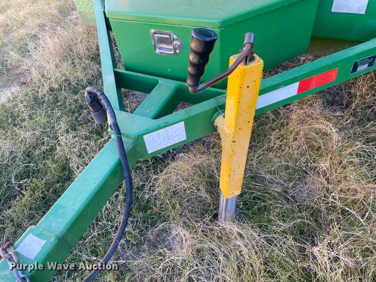 image for item DL6172 LEE LA-07475  fuel trailer