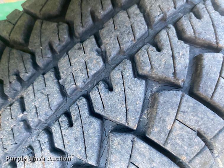 image for item DL6172 LEE LA-07475  fuel trailer