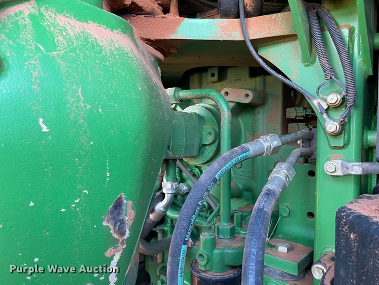 image for item DN0005 2009 John Deere 9530  4WD tractor