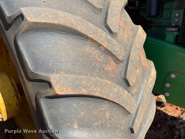 image for item DN0005 2009 John Deere 9530  4WD tractor