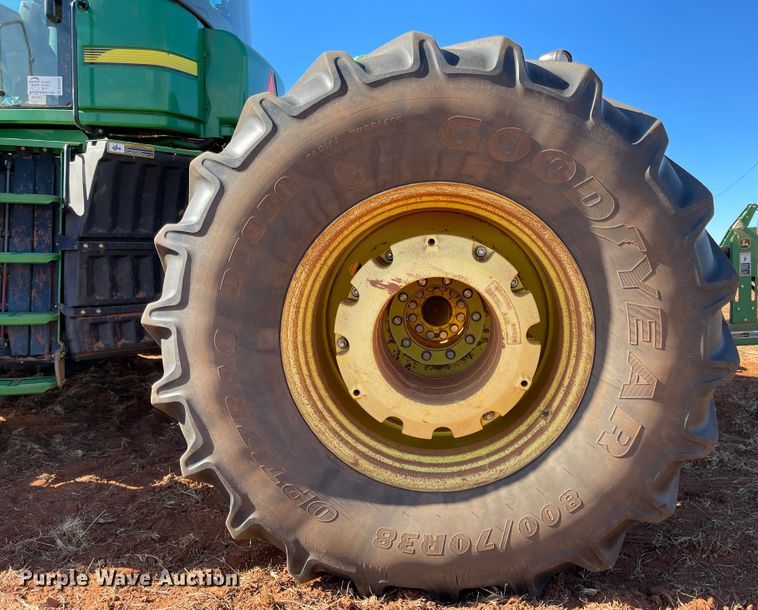 image for item DN0005 2009 John Deere 9530  4WD tractor