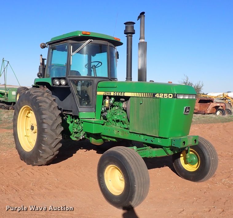 image for item DN0008 1983 John Deere 4250  tractor