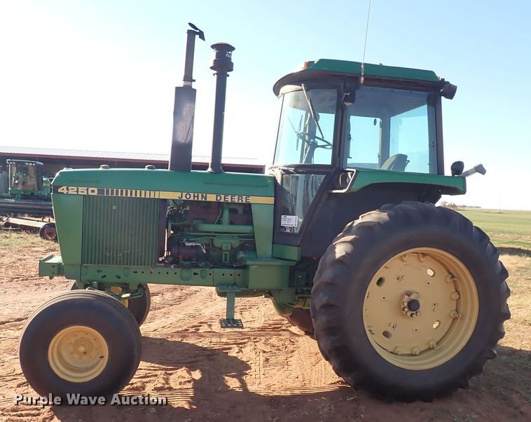 image for item DN0008 1983 John Deere 4250  tractor